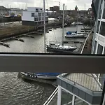 Marina 78